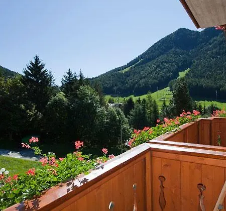 Hotel Cristallino *